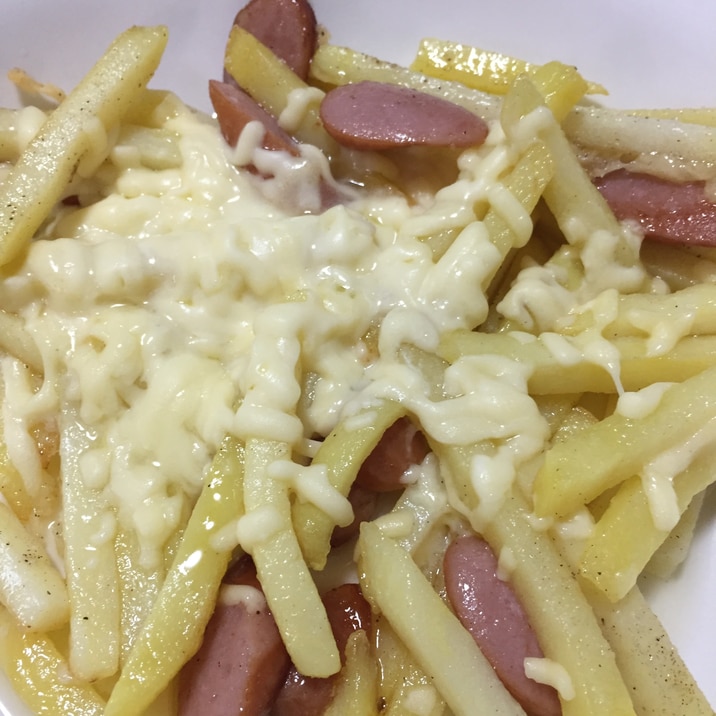 冷凍フライドポテトで じゃがウィンナーのチーズ乗せ レシピ 作り方 By ゆいのまま 楽天レシピ 冷凍フライドポテトで じゃがウィンナーのチーズ乗せ レシピ 作り方 By ゆいのまま 楽天レシピ